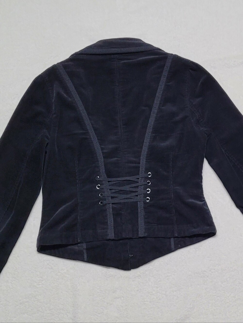 White House Black Market Vintage 90s Black Velvet Corset Style Cropped Jacket 6 - Picture 8 of 14